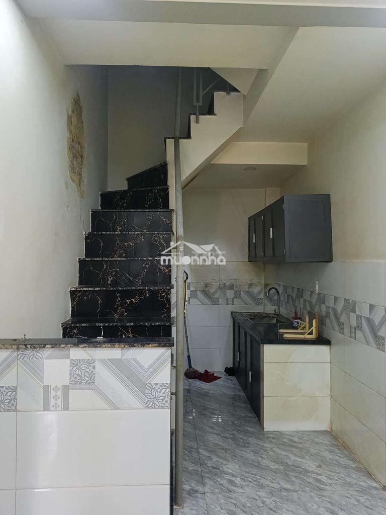 Sát bên chung cư huỳnh văn chính - nhà nhỏ công năng - 3