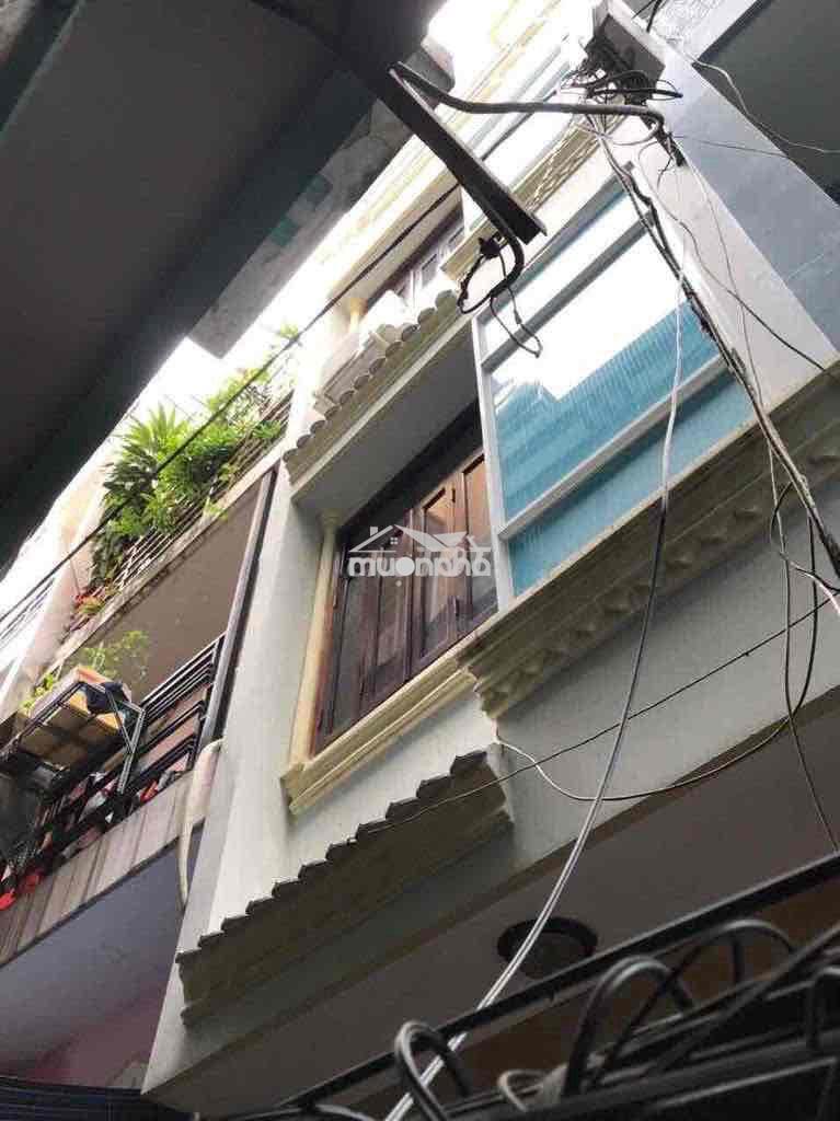 Cho thuê nhà 4 lầu- 3pn 3wc ngay trung tâm quận 5 - trần tuấn khải