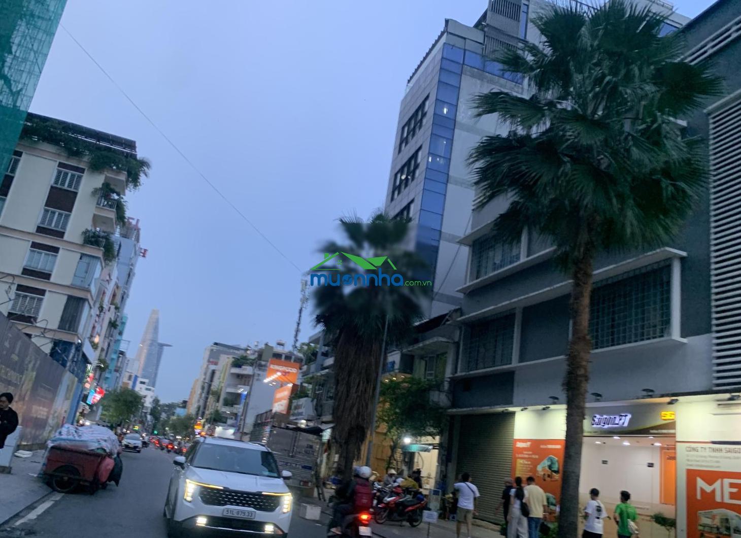Nhà h187 cô giang quận 1 saigon hẻm đẹp xe hơi dt 58m2 kc 2 lầu shr bề ngang 4m giá chỉ 12 tỷ - 2
