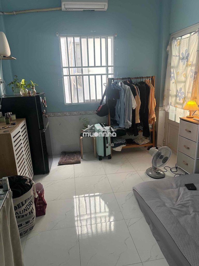 Tìm nam ở ghép dương bá trạc