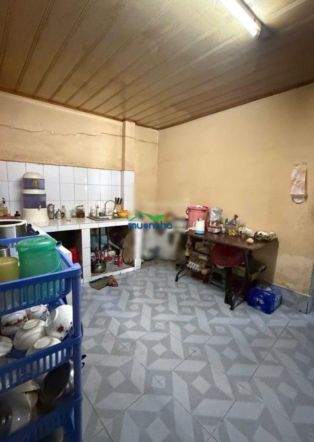 Bán nhà quận 7 dt 83m - nở hậu - tiện xây mới - nhỉnh 7 tỷ - 3