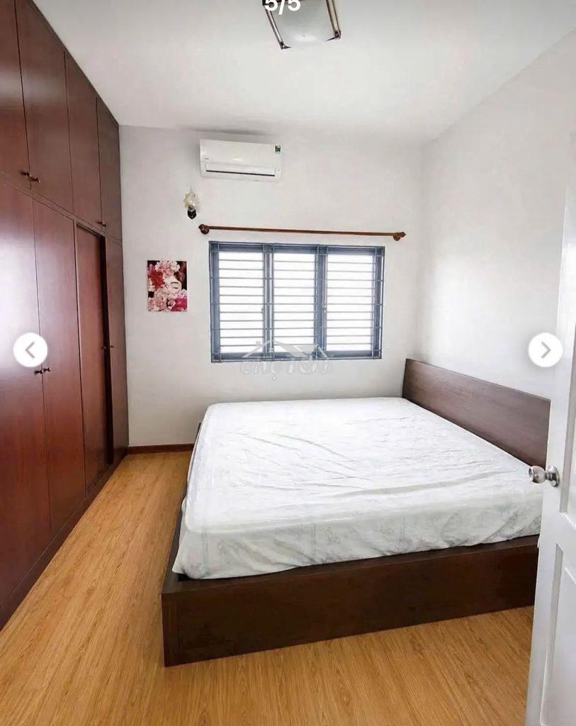 Chung cư phú thọ ngay vòng xoay lê đại hành- 70m2- 2pn - 4