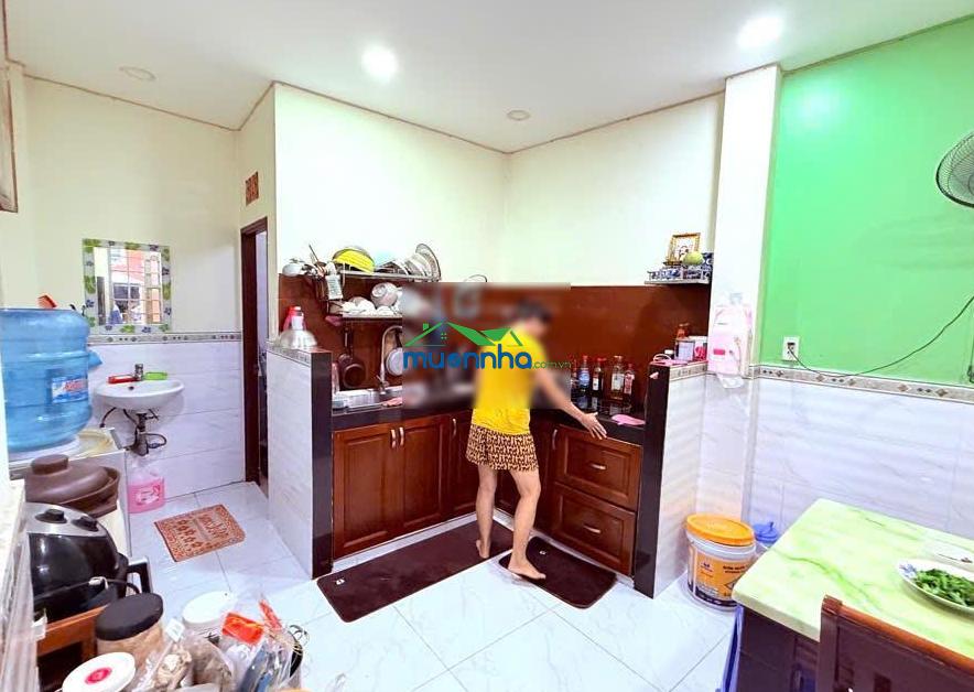 Nhà đường nguyễn văn quá, hẻm xe hơi, 62m2, có sân thượng, 4pn - 4