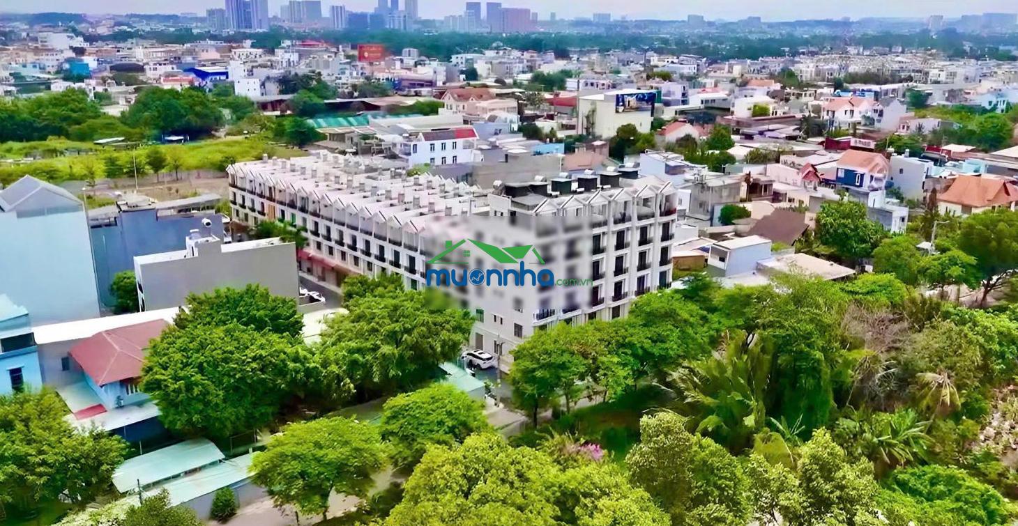 Nhà 1 trệt, lửng, 2 lầu, ql13, giá 7,8 tỷ. - 4
