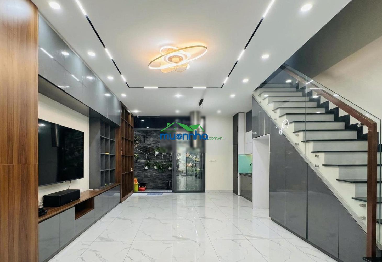 Sống cạnh công viên nhà mới 3 tầng sân thượng 5x14m vuông đẹp - gần đại học văn lang - 2