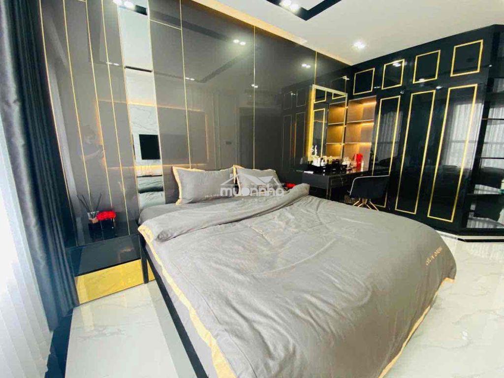Cho thuê căn hộ sunrise cityview q7 lh : - 3