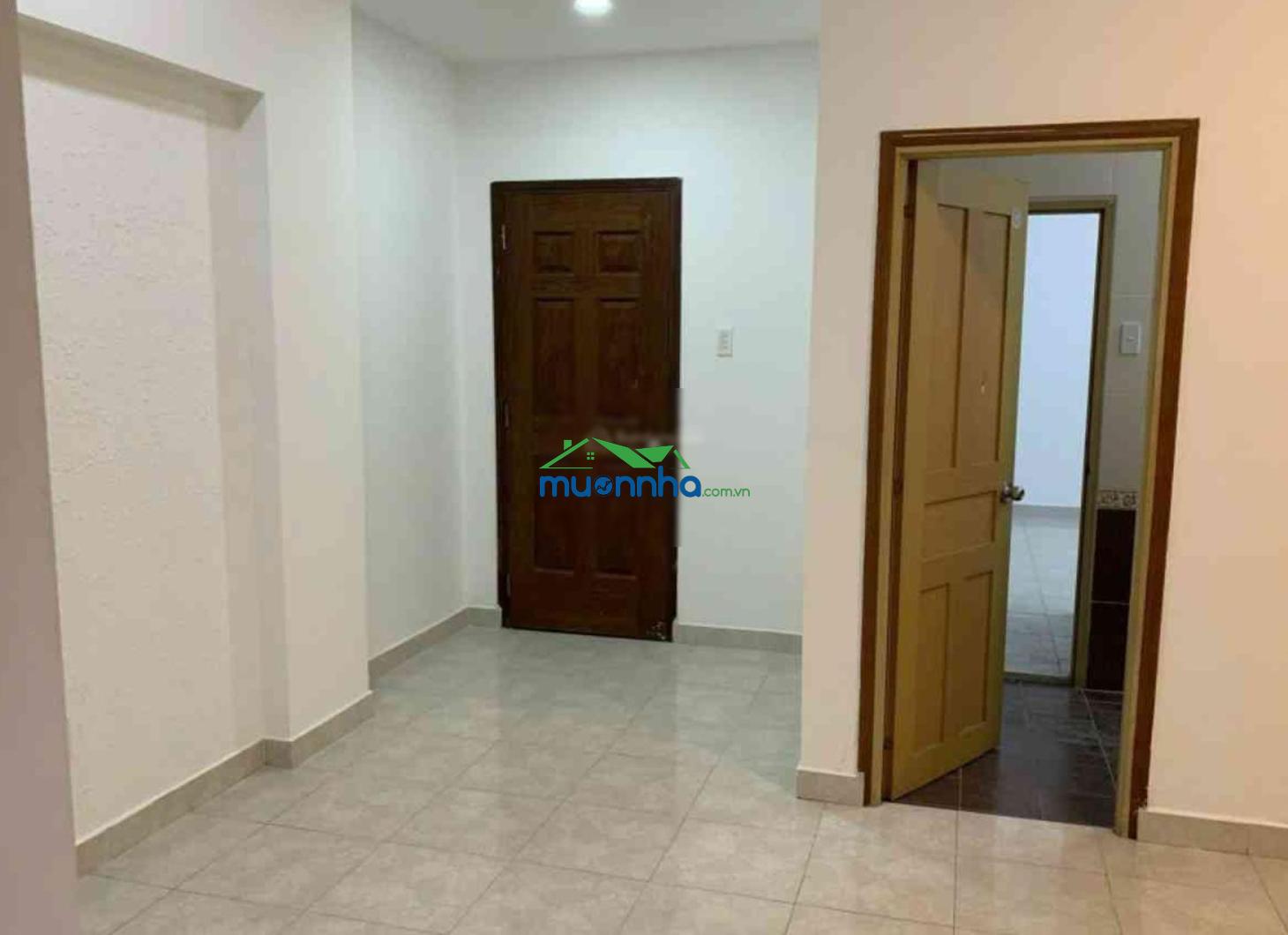 Bán nhà hẻm xe hơi, ngang khủng 8x19m, 153m², 4 tầng - đường nhựa 8m, ngay chợ lý phục man q7
