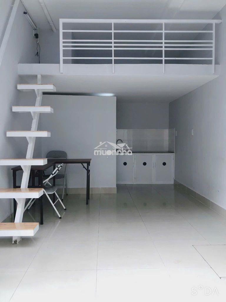 Chính chủ-mặt bằng-gần nhiều trường đại học-thuận tiện di chuyển q1,gv - 2