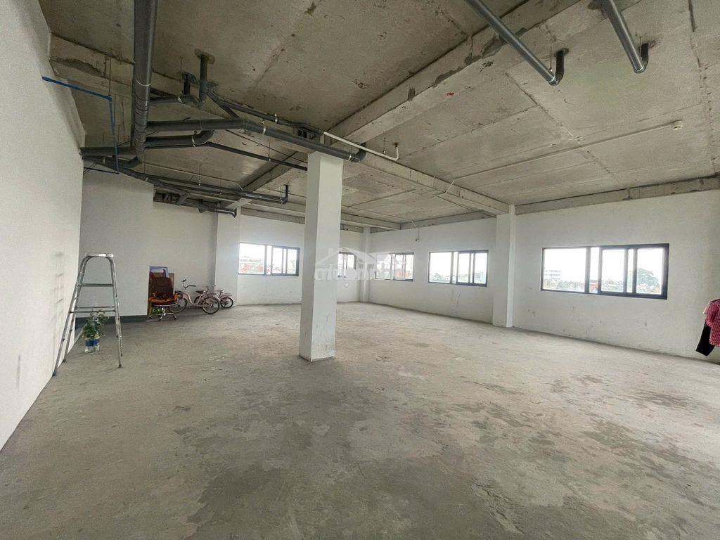 Mb cho thuê dt : 11 x 14m2, giá 16tr/ gần chợ đông hoà - 2