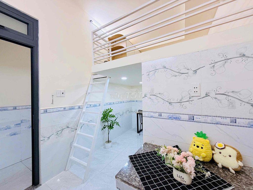 Phòng gác lửng cửa sổ trời thoáng đẹp - 2