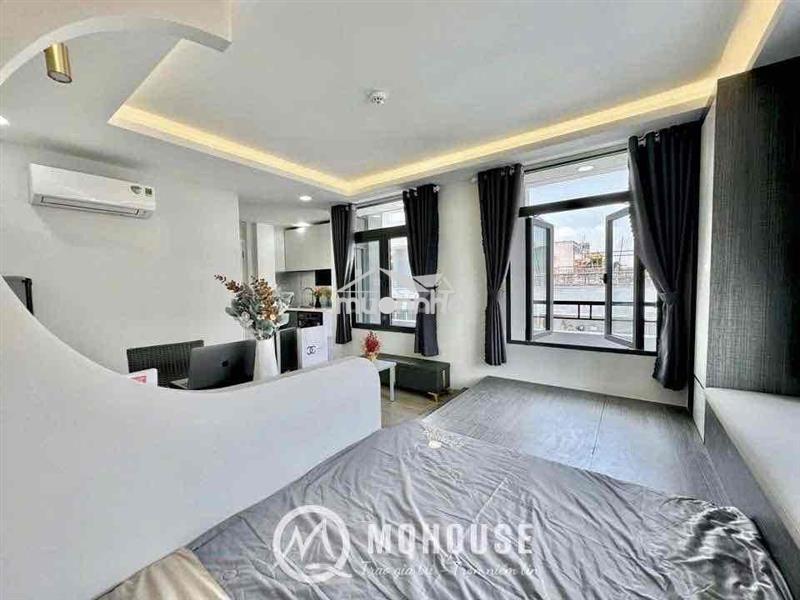 Căn hộ full nội thất balcony thoáng máy giặt riêng lê văn sỹ quận 3