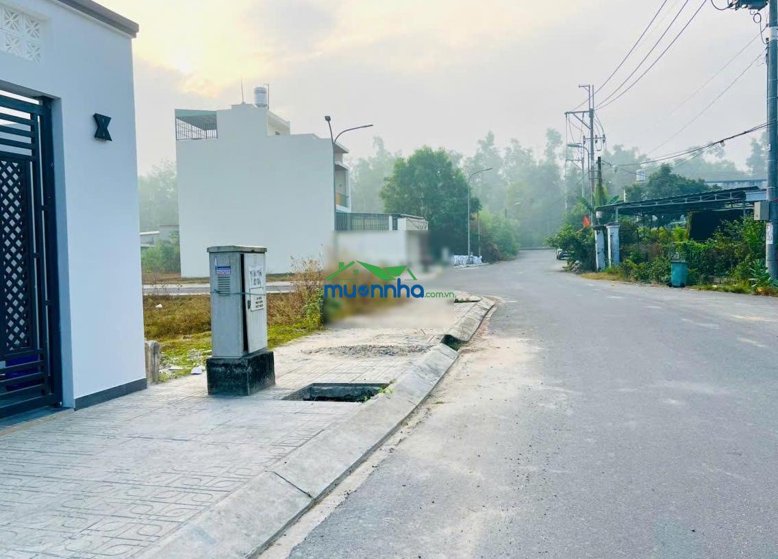 Chỉ 930tr có ngay nhà mới 100% hoàn công-mtđ 387-shr-tân an hội