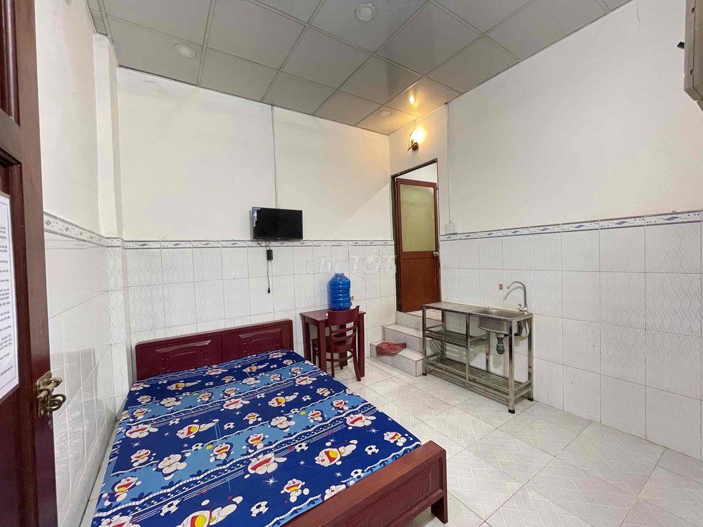 Cho thuê phòng trọ máy lạnh, full nội thất, cầu vượt tân thới hiệp - 3
