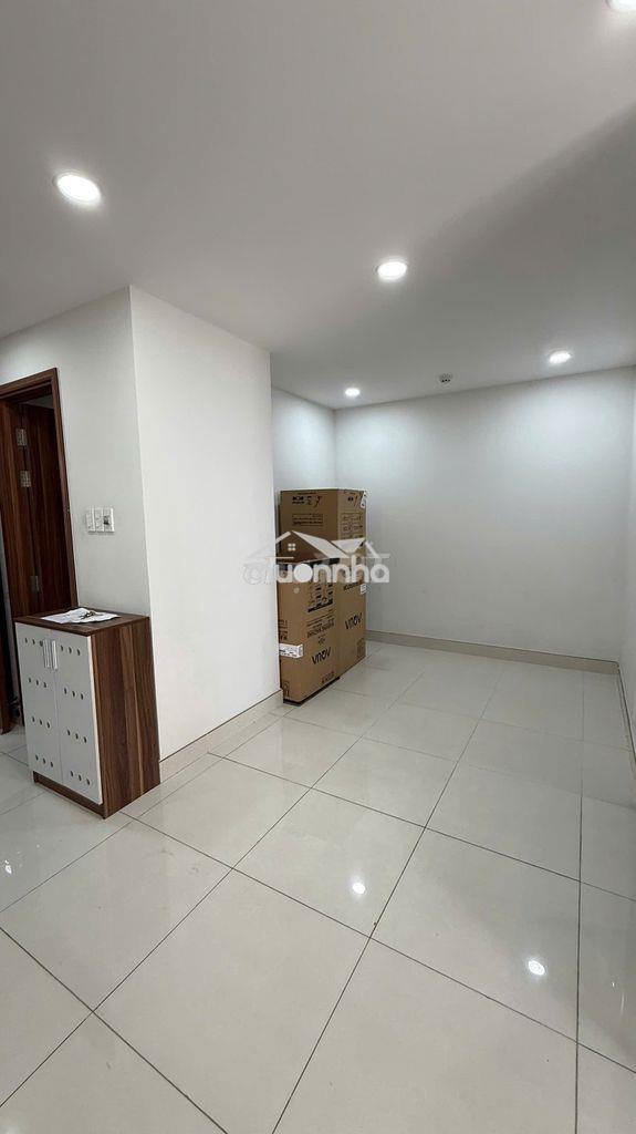 Cần bán căn hộ samsora - 49m2 1pn+1wc có ban công full nt - 1ty450
