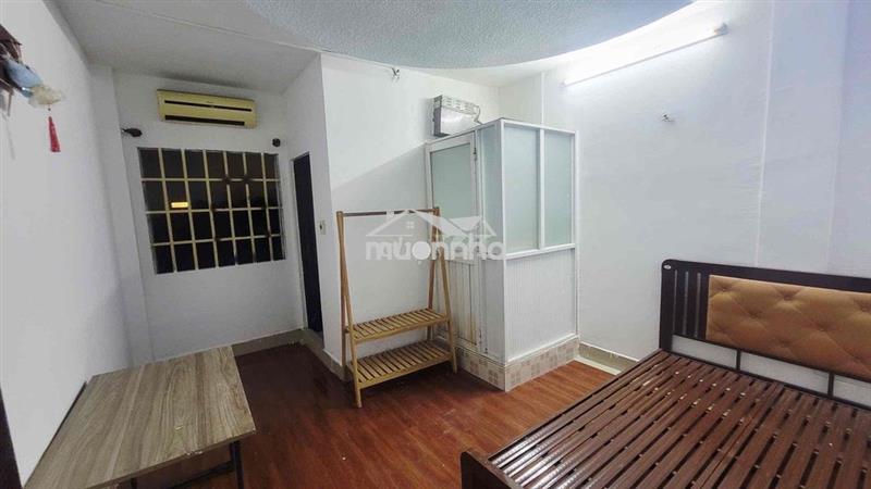Cho thuê phòng cửa sổ lớn đường số 1