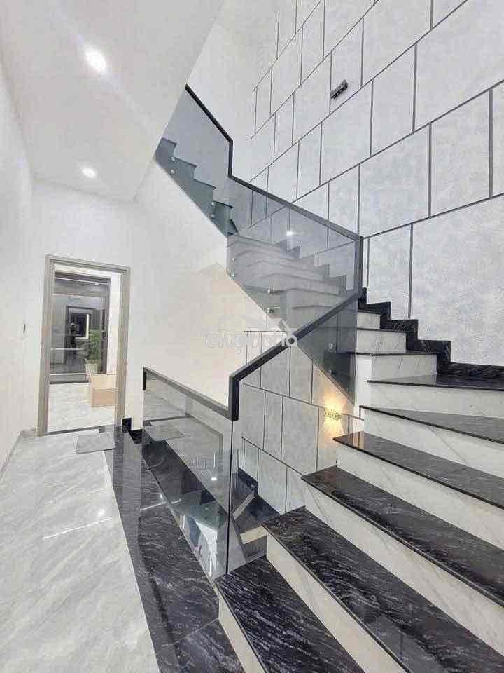 Bán nhà 3 lầu, vsip3, tp tấn uyên, bd ( giá 1ty690tr) - 4