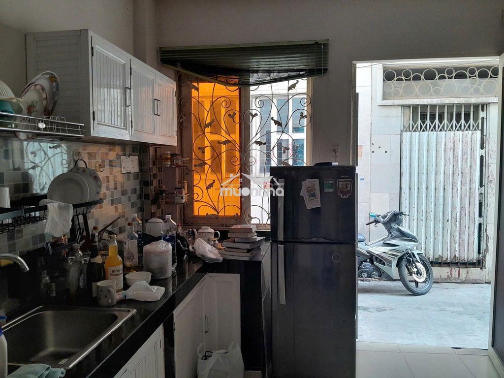 Cho thuê nhà hẻm 3m cao thắng, p.12, q.10, 8.5tr. - 3