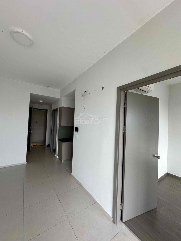 Cho thuê căn 59m2 - 2pn giá 7 triệu - sẵn máy lạnh và nước móng - 2