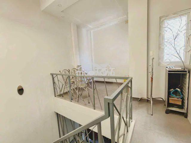 Bán nhà lê quang định -bình thạnh - ngang 5,5m - 60m2- 6.5t - 4
