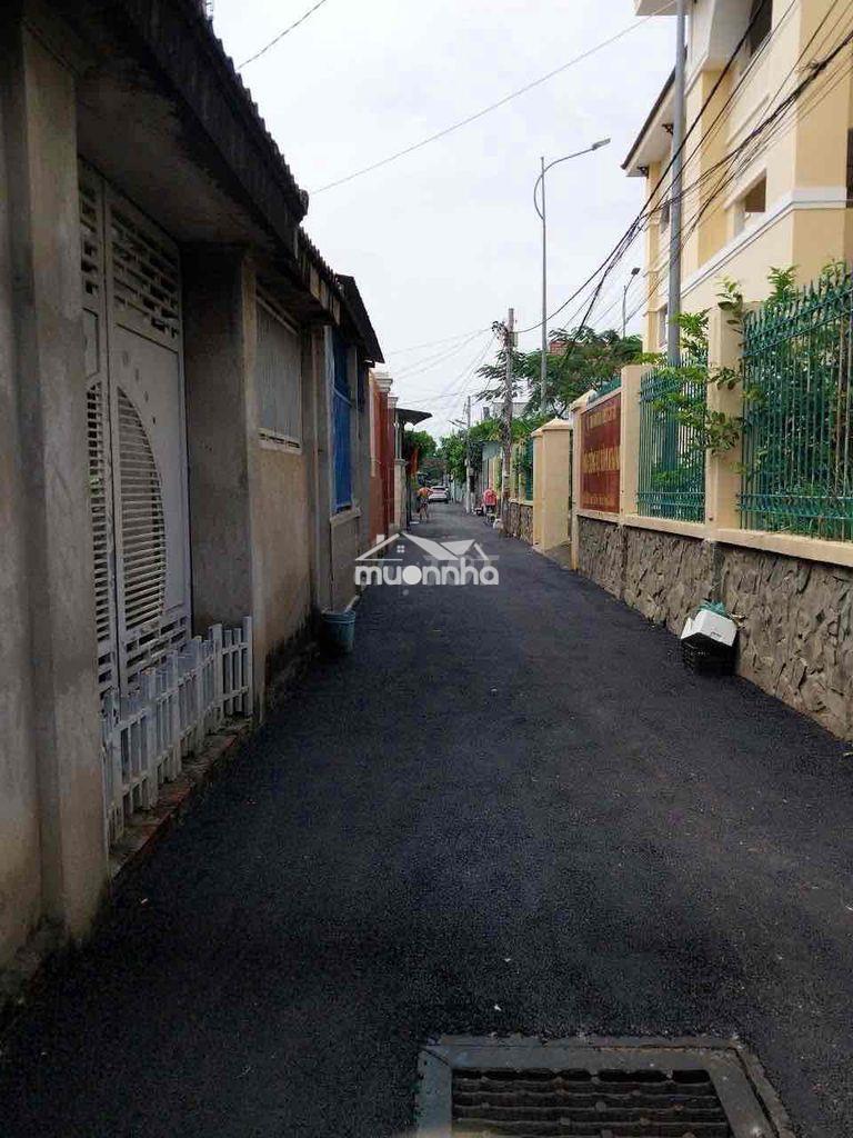 Bán gấp , nhà c4 ,ngang 8x25m ,trần quang đạo , bình khánh