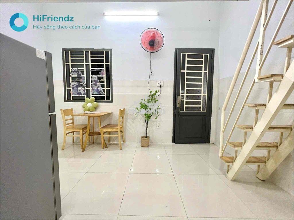 Cho thuê phòng có gác siêu rộng máy lạnh thang máy ngay gần vườn lài - 3