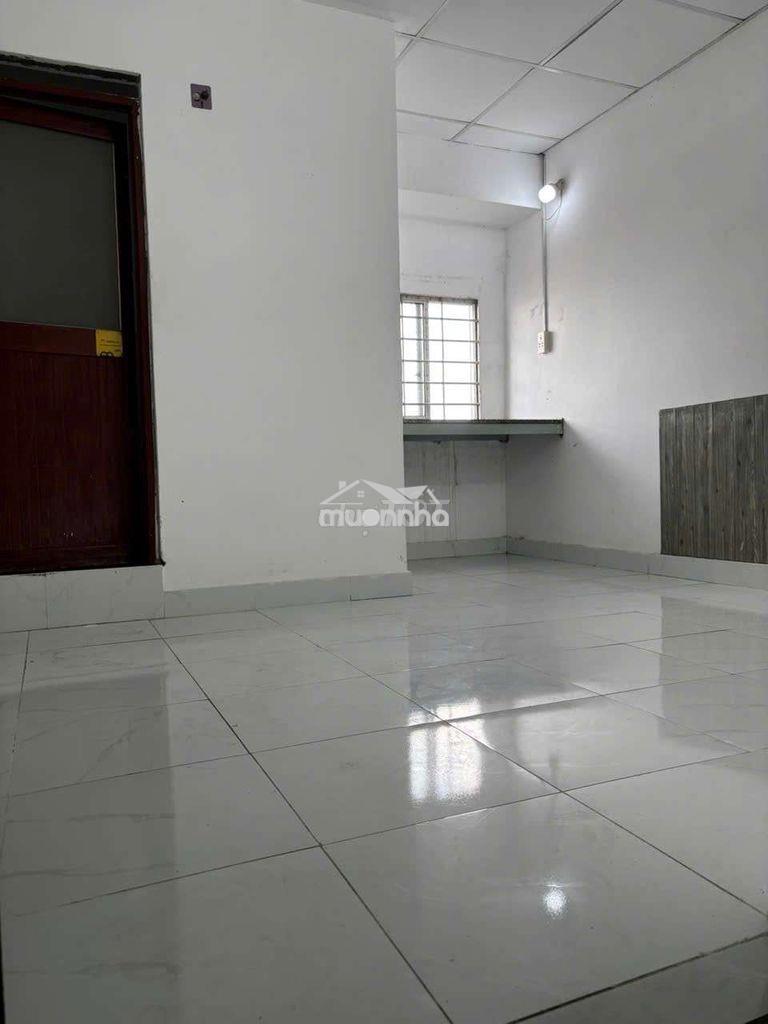 Cách ngã ba lê trọng tấn 170m, giờ tự do, như hinh - 2