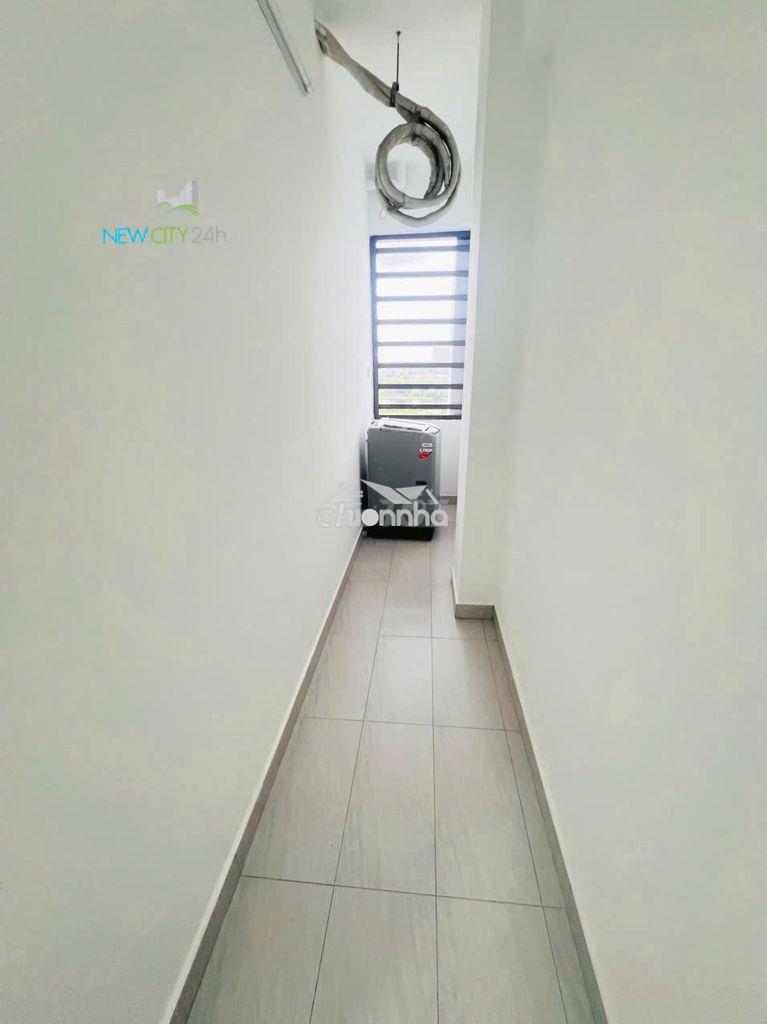 Hot nhà mới- vào ở ngay to rộng 84m2- 85m2 free phí quản lý  - 4