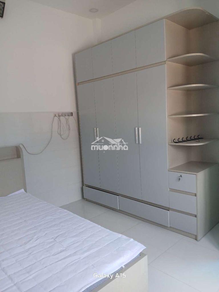 Cho thuê nguyên tầng 52m2 - hẻm xe hơi kế bên trường tiểu học - 3