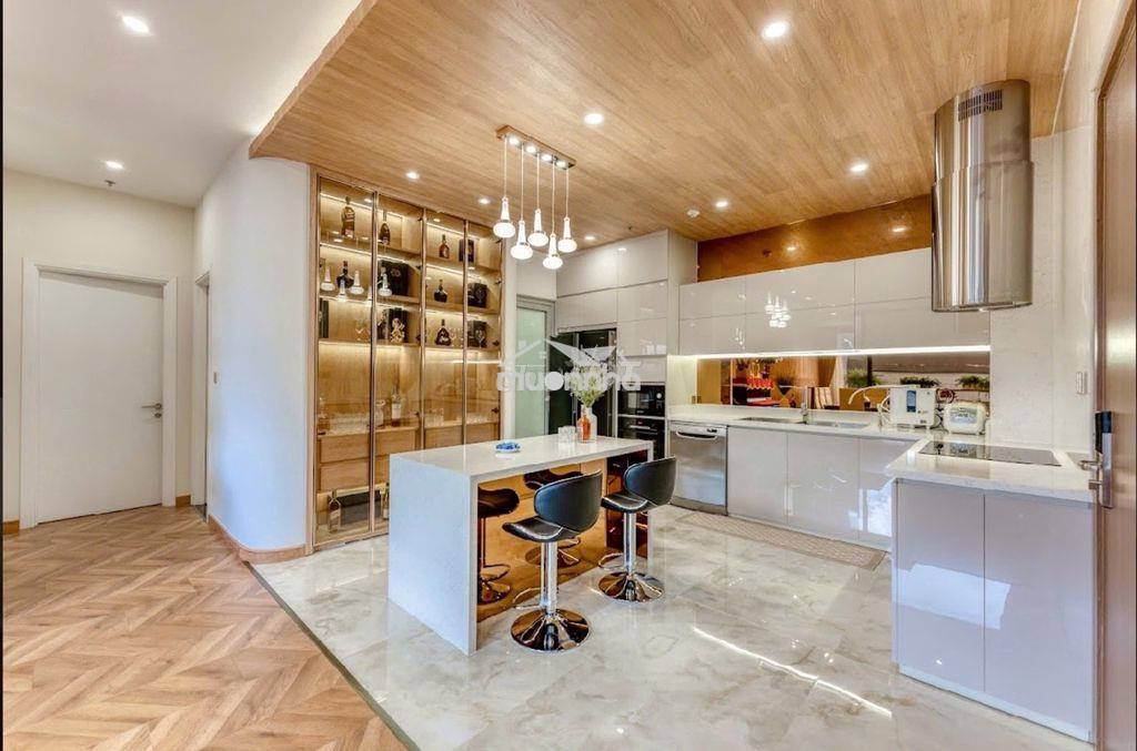 Tôi cần cho thuê 2pn vinhomes central park nt cao cấp - landmark 81 - 2