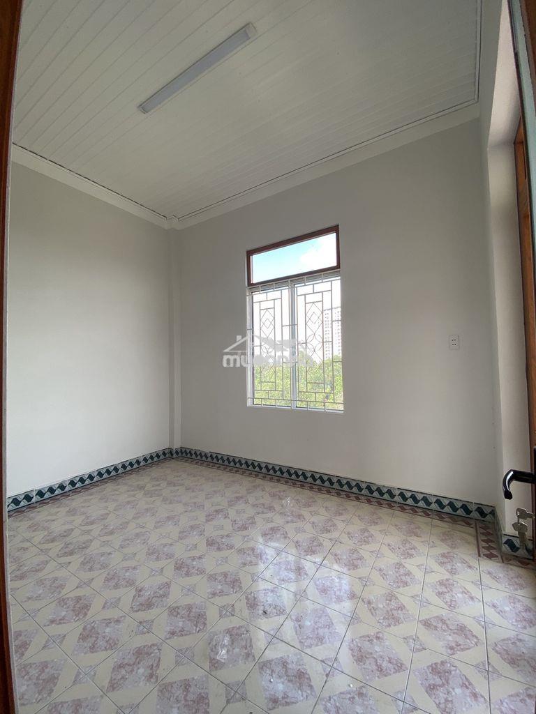Cho thuê nhà mt đlbd - 3 tầng (thuê lẻ từ 8tr - nguyên căn 32tr) - 4