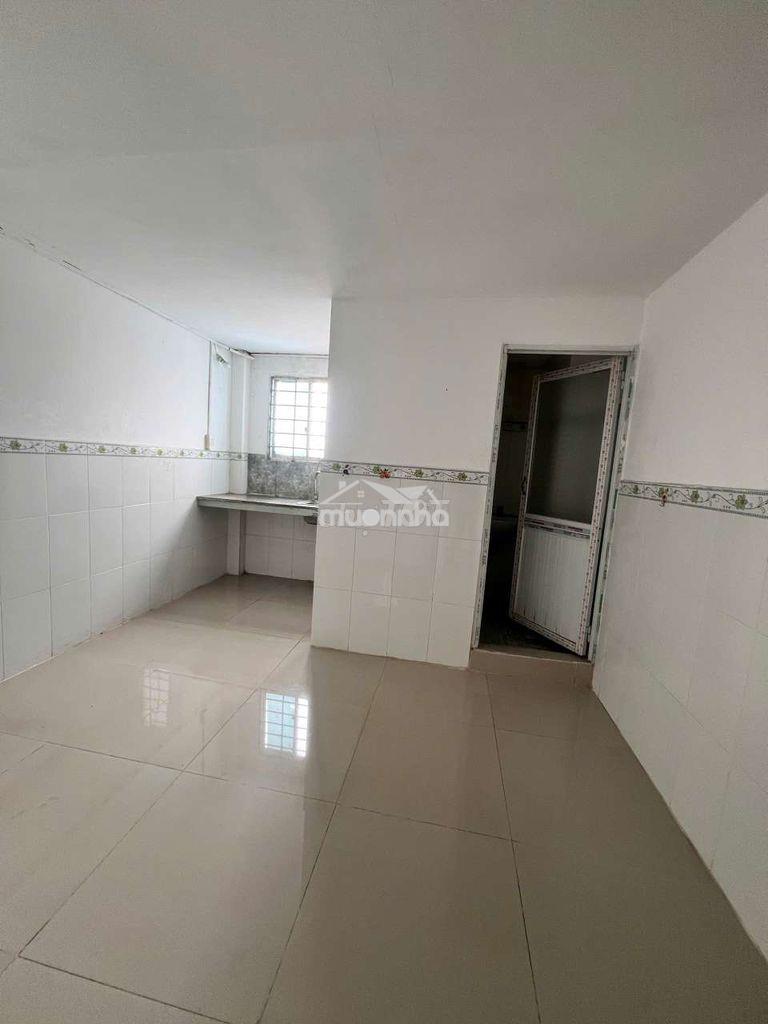 Cách ngã ba lê trọng tấn 170m, giờ tự do, như hinh - 3