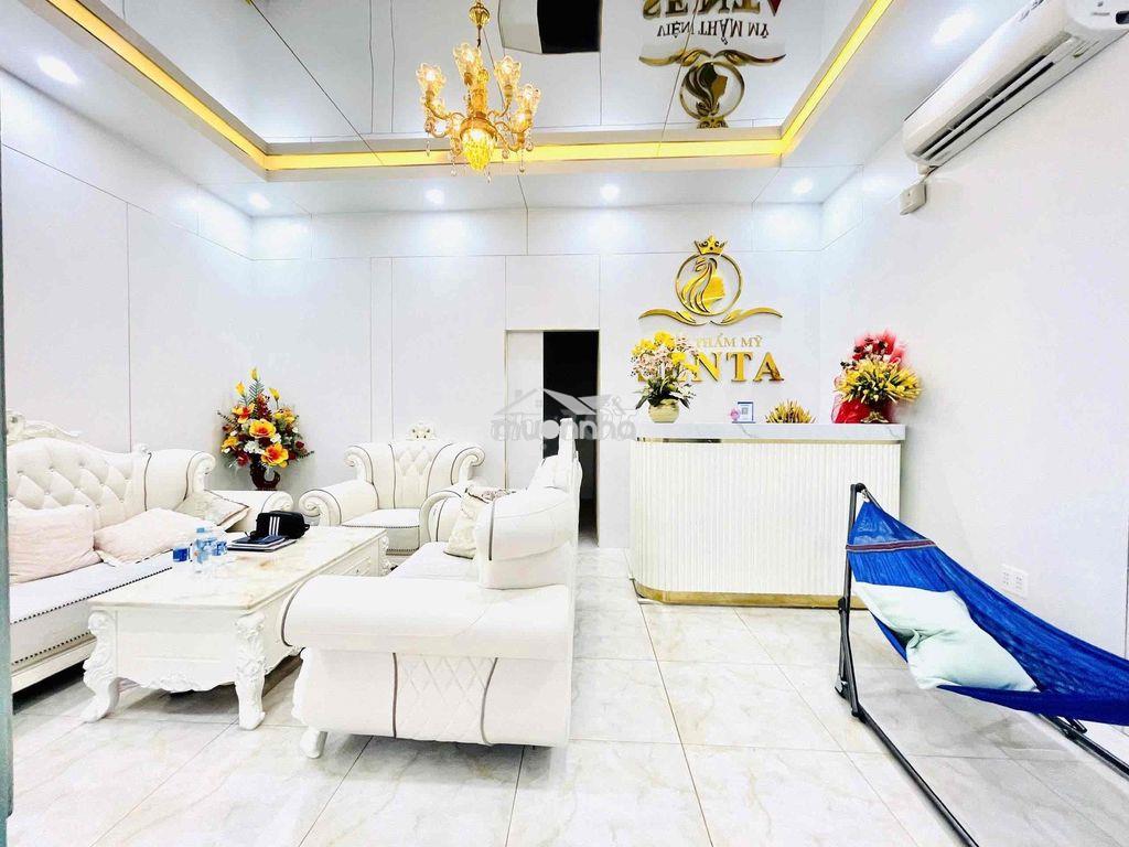 Hot nhà ốp kính ! nguyễn đình chính, 4 tấng trống suốt, dtsd 288m2 - 2