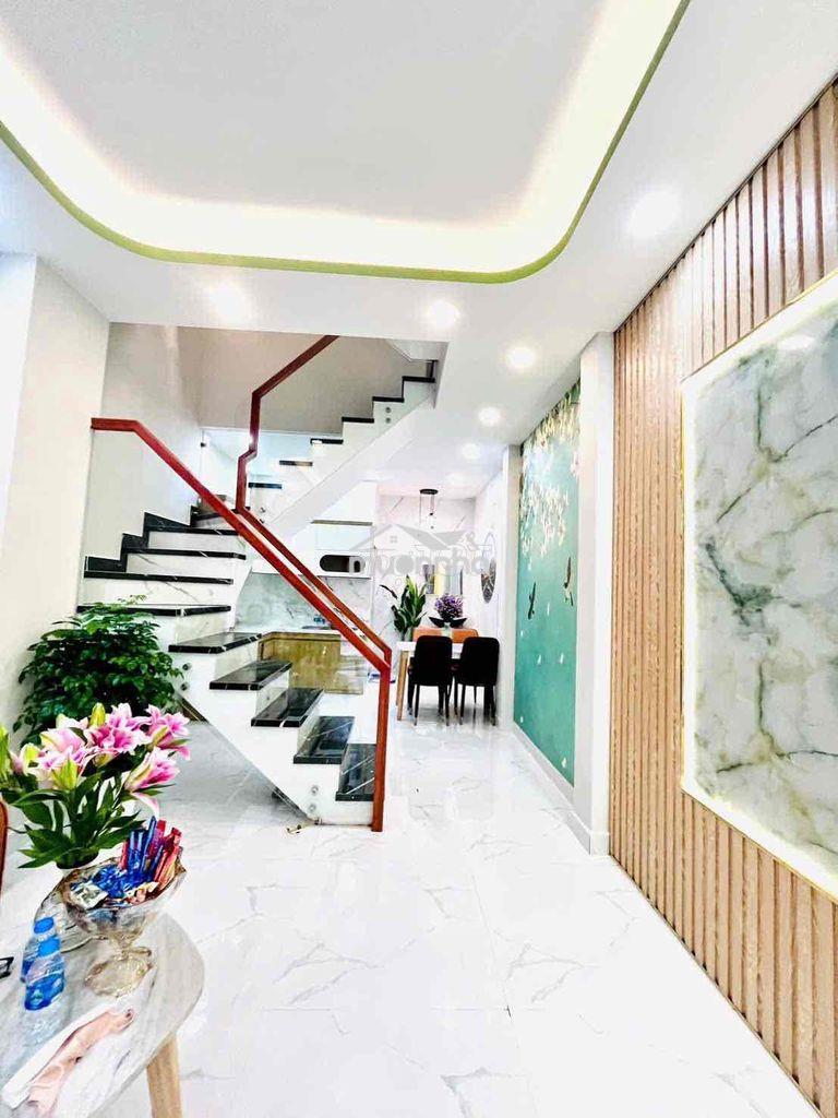 Nhà mới thiết kế sang trọng - 1 trệt 2 lầu st 4pn 3wc - giá 6.5 tỷ - 3