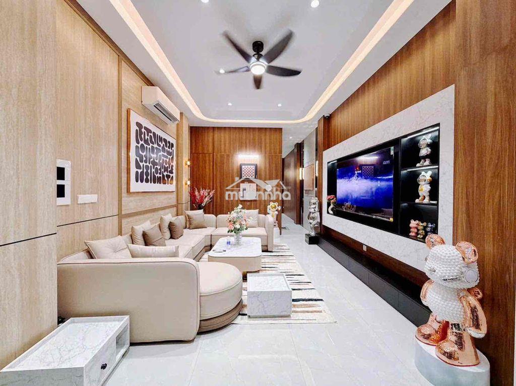 Nhà phố xây dựng tâm huyết - phong cách âu châu kdc tân quy đông - 2