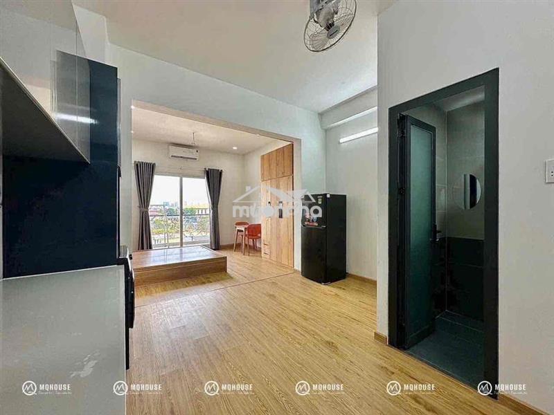 Studio 50m2  full nội thất ban công siêu bự cho hộ gia đình