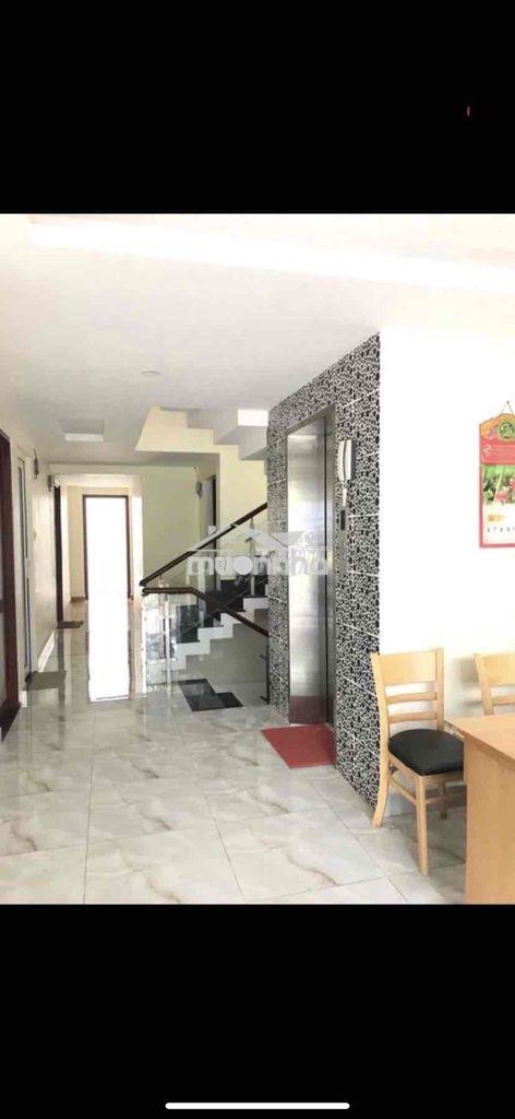 Sale sốc phòng có cửa sổ lớn view đẹp trong biệt thự ! - 2