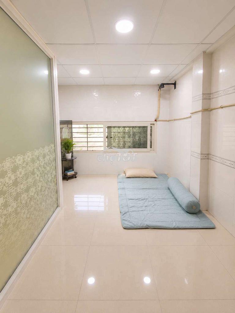 🏡 2.85 tỷ- 3 tầng cmt8 vài bước chân ra bv thống nhất, hẻm ba gác - 3