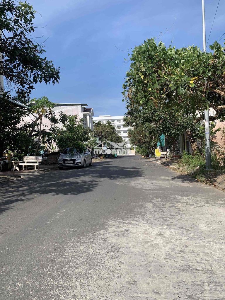 Nhà 4 phòng kdc hưng phú 1