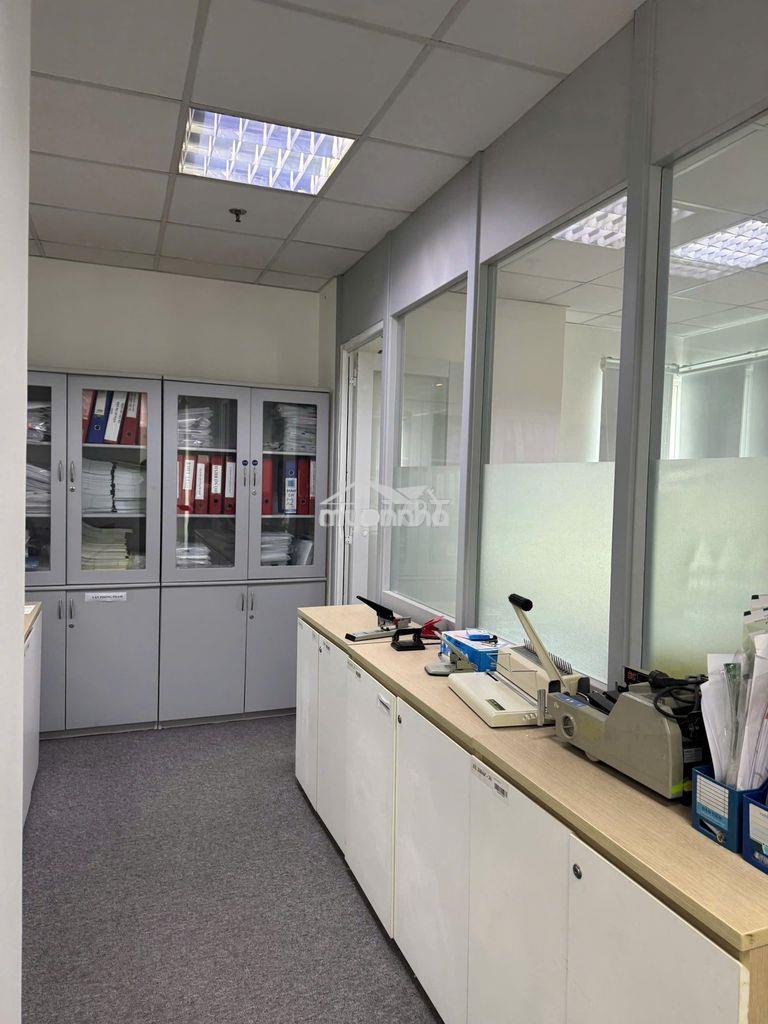 Bán hoặc cho thuê căn hộ kết hợp văn phòng  the everich quận 11