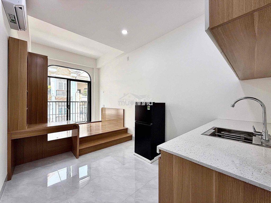 Cho thuê căn hộ mới xây ban công rộng full nội thất ngay cộng hòa - tâ - 4