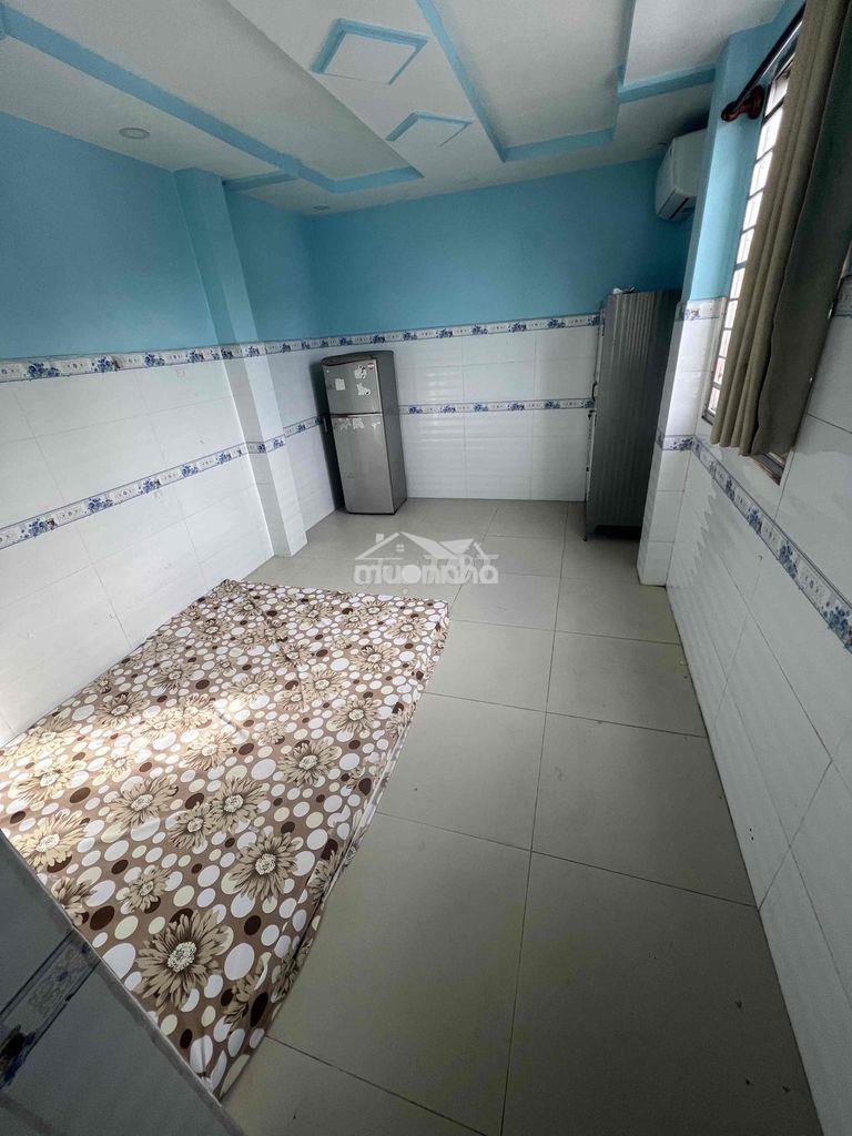 Phòng trọ ngay vòng xoay lê đại hành, full nội thất
