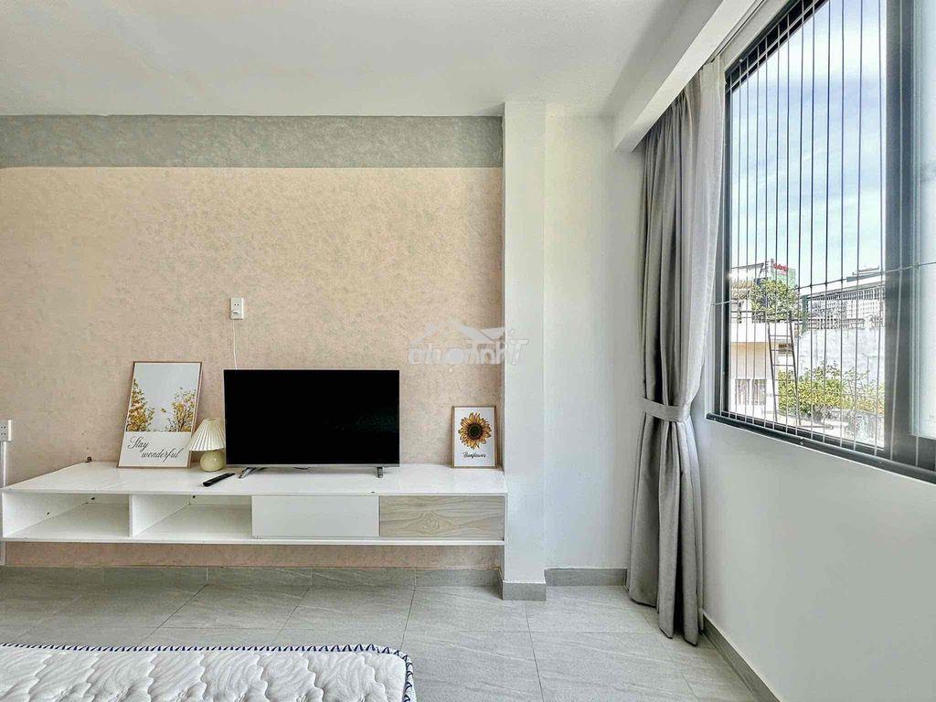 Thang máy - hầm xe - studio cửa sổ - 35m2 -ngay vòng xoay ngô gia tự - 3