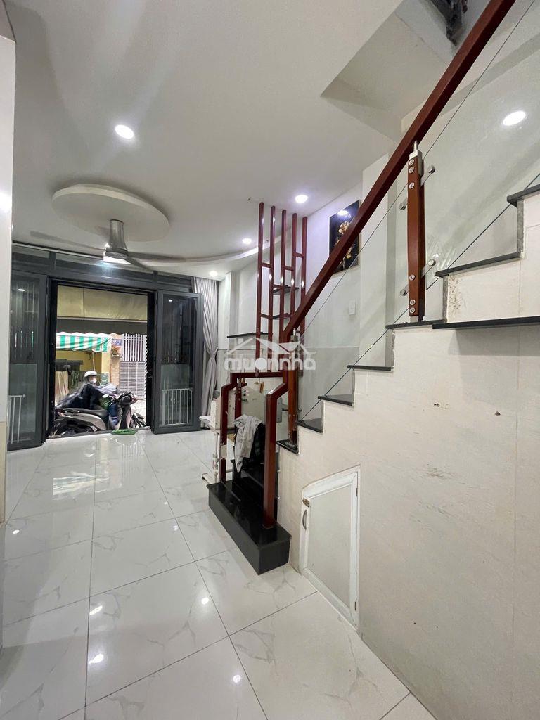 Nhà đẹp - chủ bán gấp - 3 tỷ hơn xíu - 4m x 7m - 2 pn 2wc - gần quận 6 - 4
