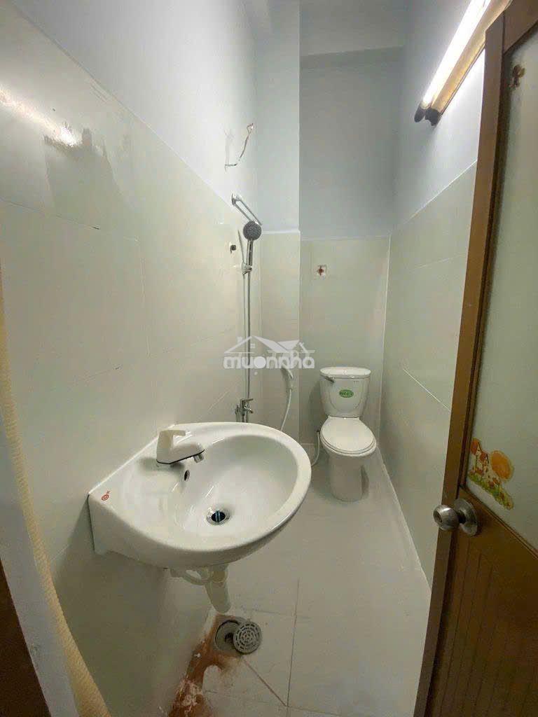 Cho thuê nhà nguyên căn hẻm xe hơi đường bình thới_q11 - 3