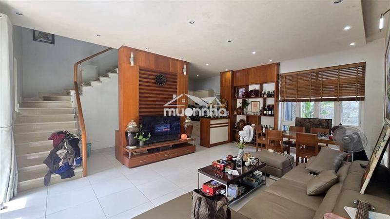 Nhà phố mega ruby khang điền - dt lớn 10x13m -full nt - 3 tầng bv 24/7