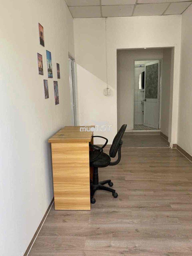 Chính chủ 2pn 50m2 ban công ngay vlu luôn - 4