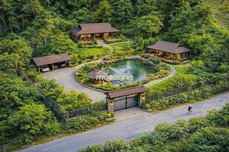 Bán lô đất mặt tiền đường liên xã ( đường 8 mét )