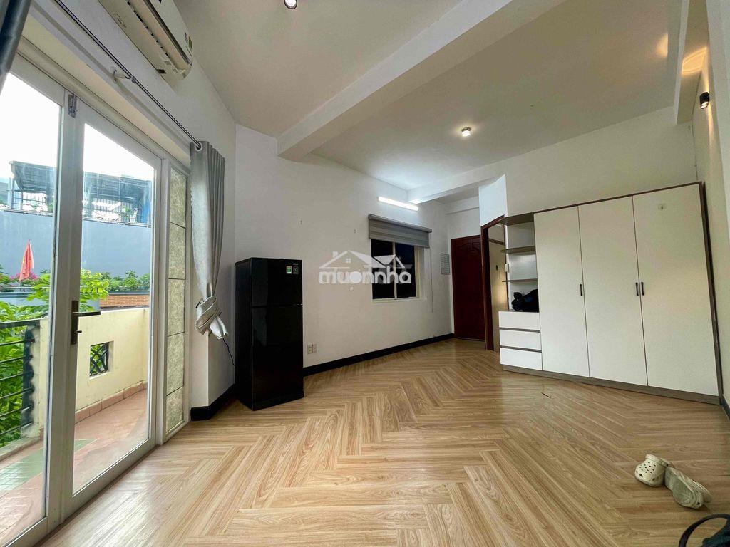 Studio cách đại học văn lang 10m thôi - 4