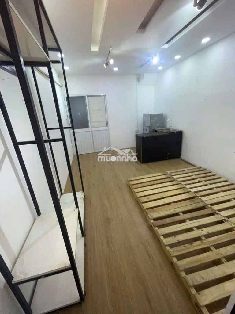 Cho thuê nhà mặt tiền trần minh quyền q10