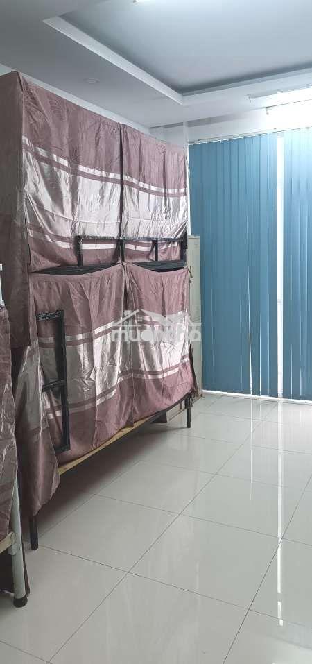 Phòng full nội thất máy lạnh bao trọn gói free điện nước, giờ tự do